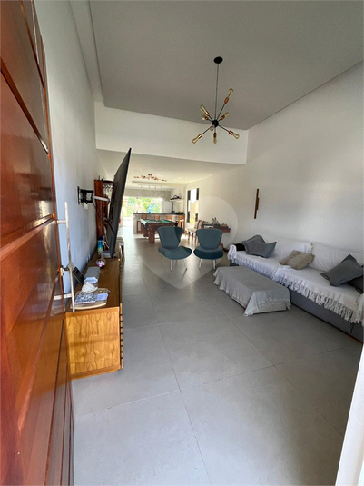 Foto REO1111816