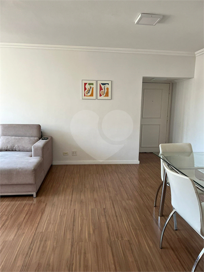 Foto REO1111830