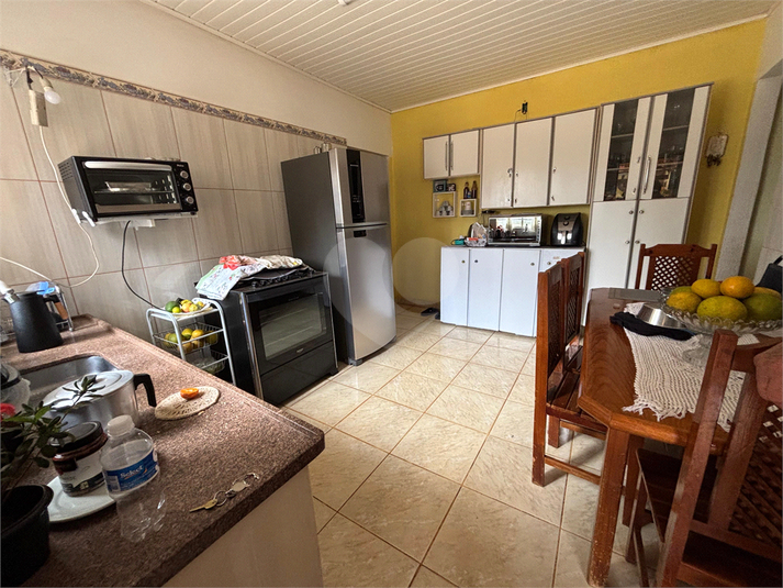 Foto REO1111838