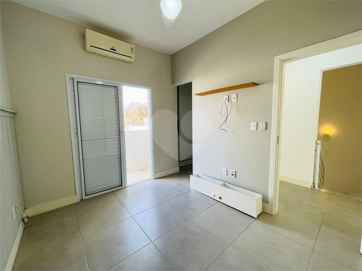 Foto REO1111848