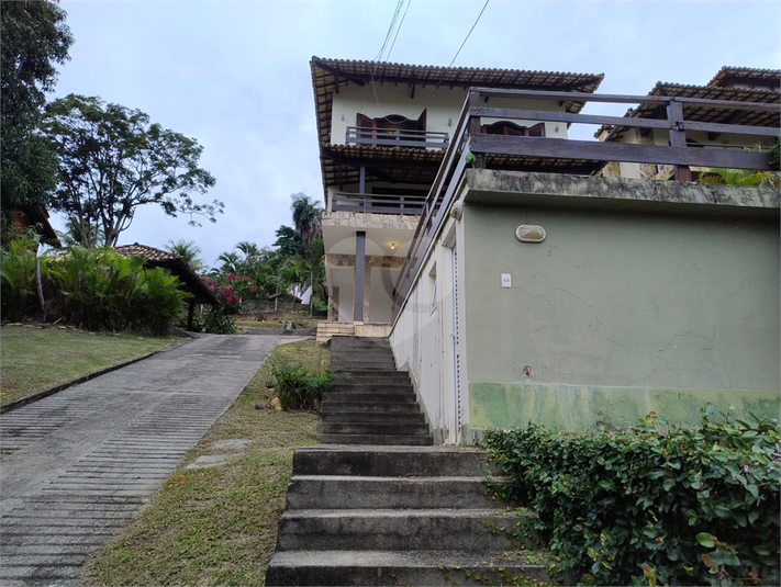 Foto REO1111851