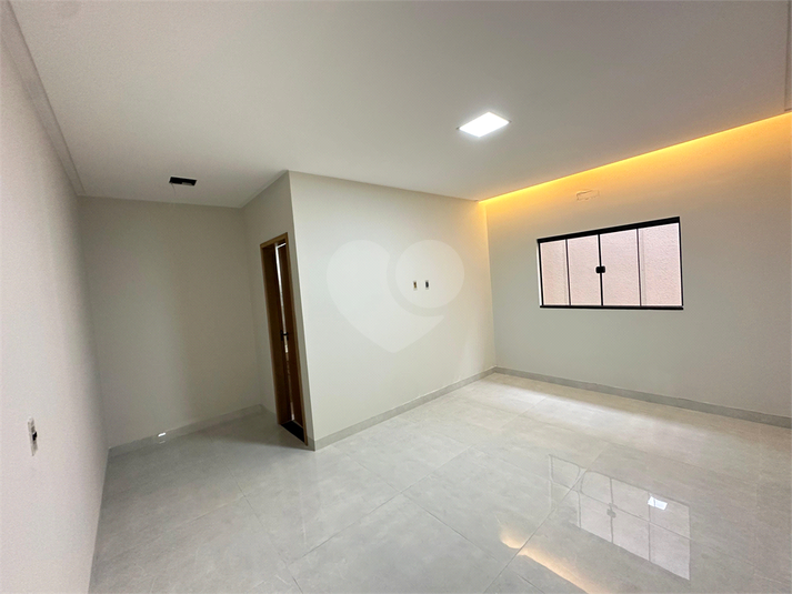 Foto REO1111856