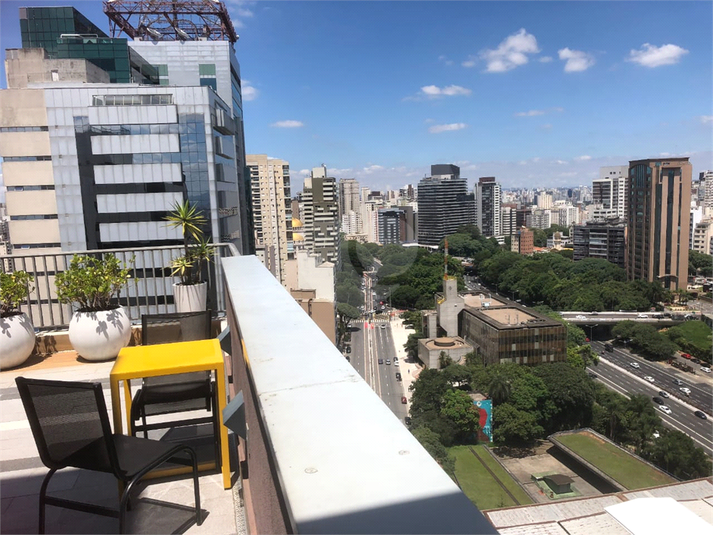 Foto REO1111858