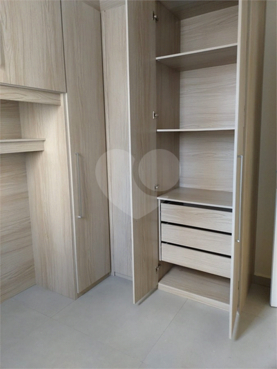 Foto REO1111860