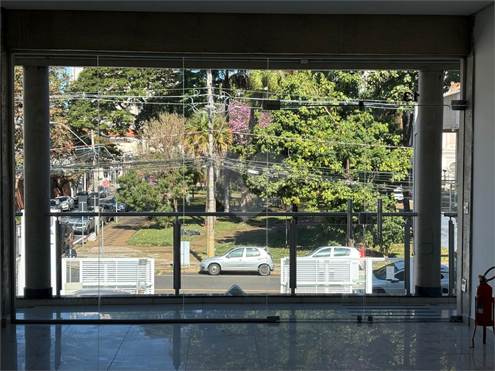 Foto REO1111863