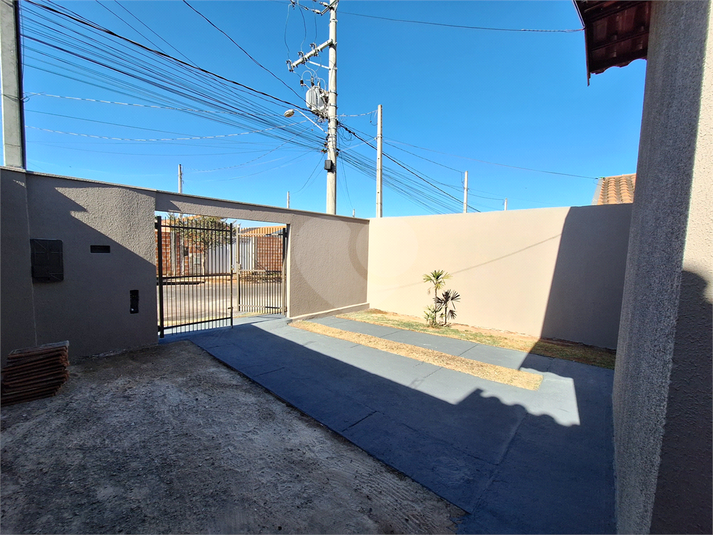 Foto REO1111870