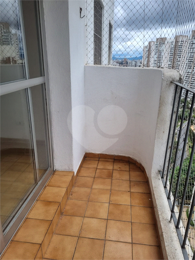 Foto REO1111883