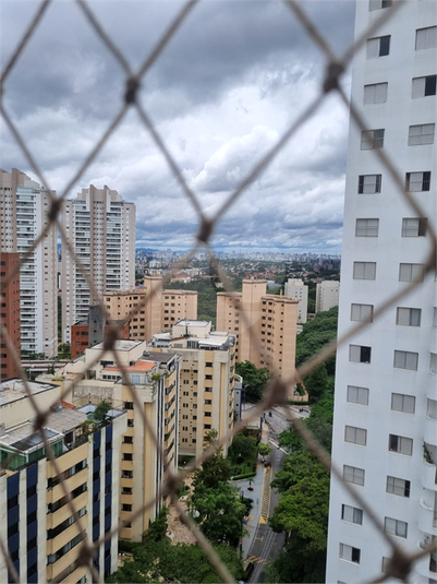 Foto REO1111883