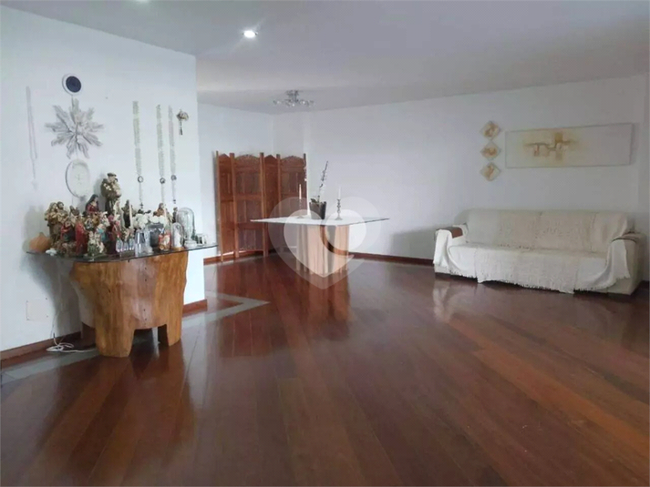 Foto REO1111887