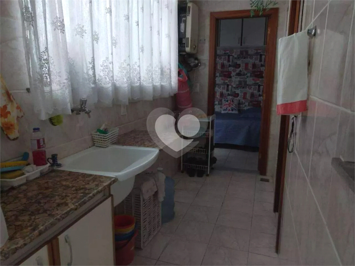 Foto REO1111887