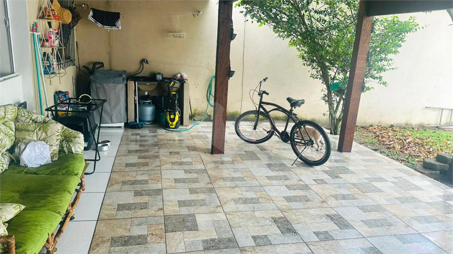 Foto REO1111901