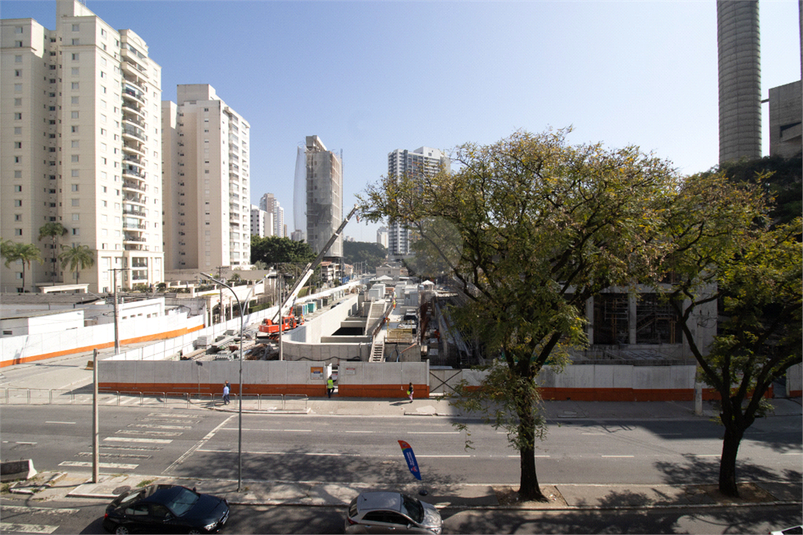 Foto REO1111929