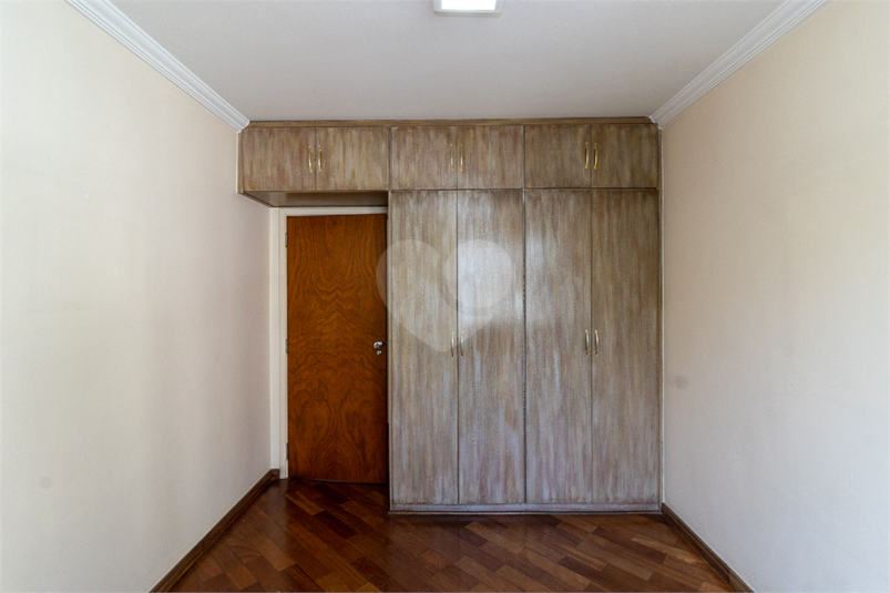 Foto REO1111929