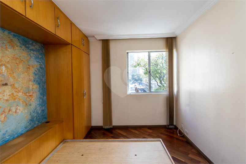 Foto REO1111929