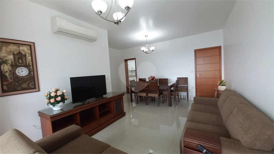 Foto REO1111939