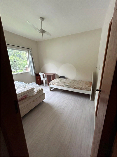 Foto REO1111945