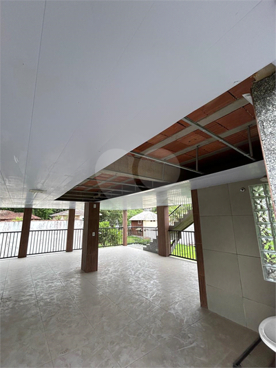 Foto REO1111945
