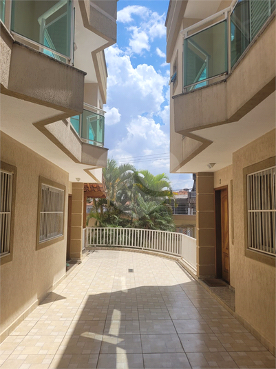 Foto REO1111946