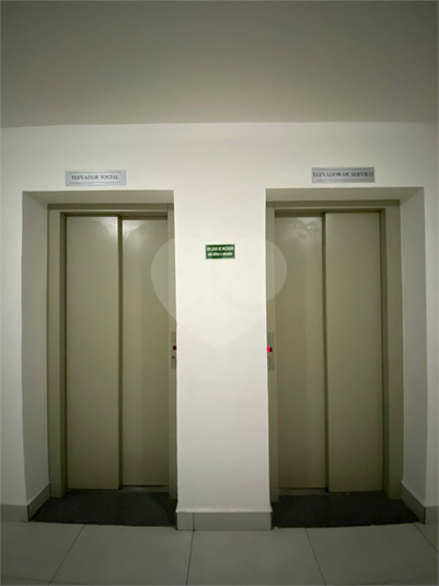 Foto REO1112064