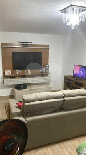 Foto REO1112073