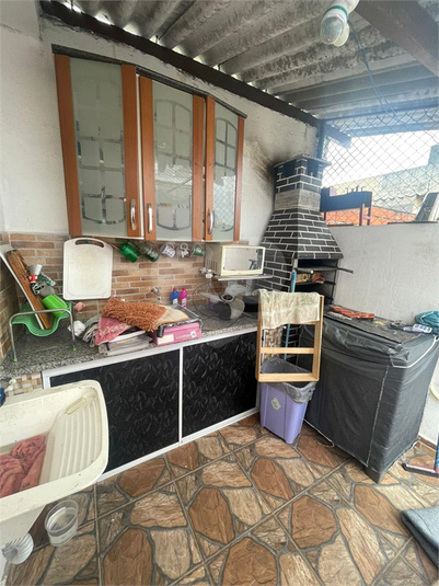 Foto REO1112073