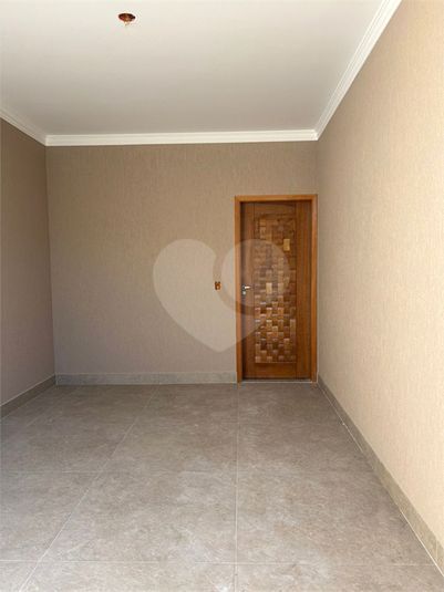 Foto REO1112101