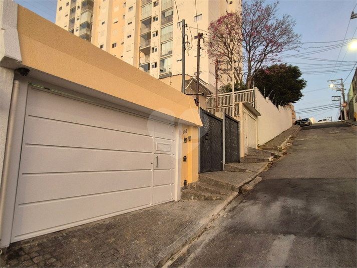 Foto REO1112124