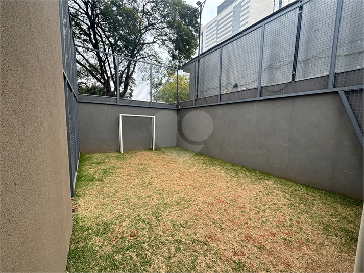 Foto REO1112126