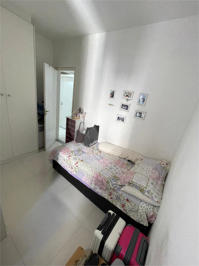 Foto REO1112128