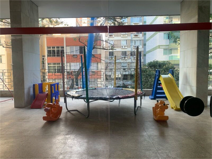 Foto REO1112135