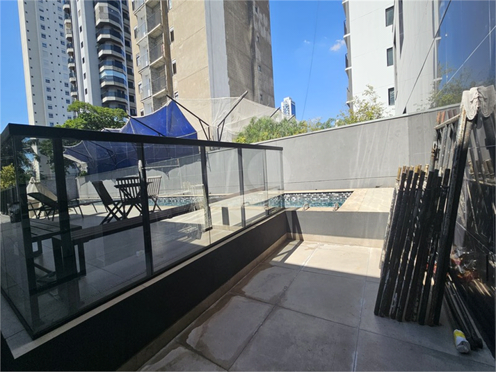 Foto REO1112146