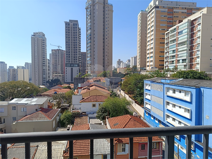 Foto REO1112155