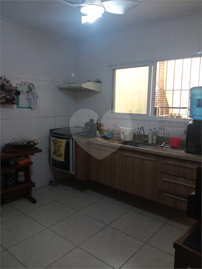 Foto REO1112162