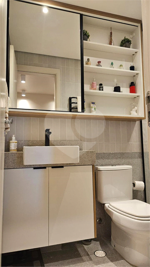 Foto REO1112175