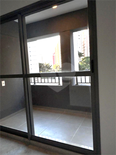 Foto REO1112184