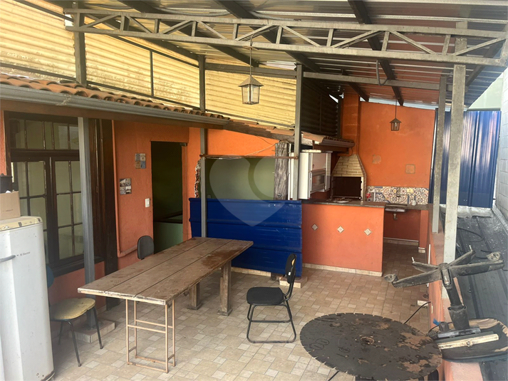 Foto REO1112191