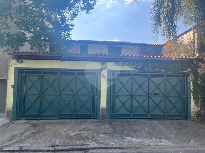 Foto REO1112191