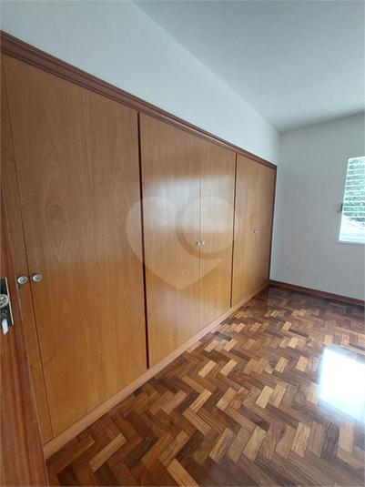 Foto REO1112217