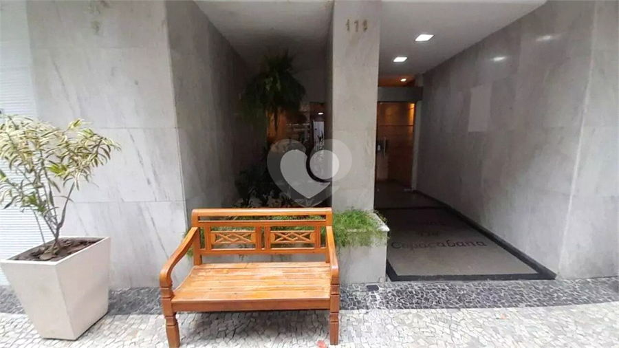 Foto REO1112222