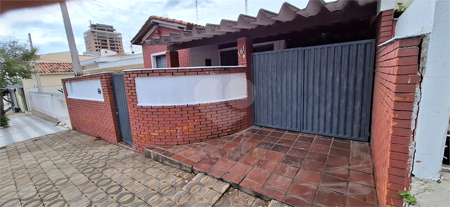 Foto REO1112223