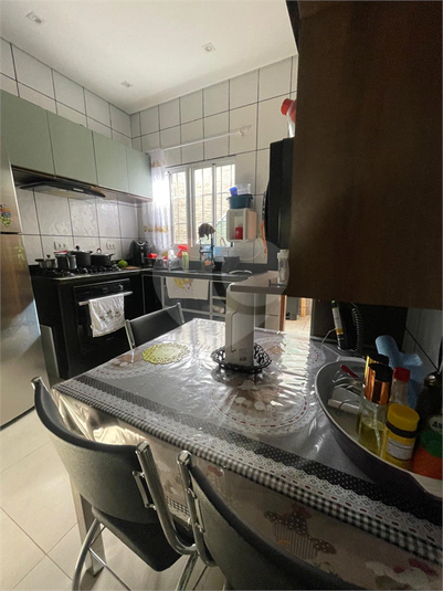 Foto REO1112240