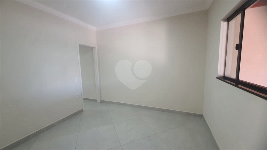 Foto REO1112266