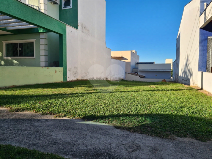 Foto REO1112279