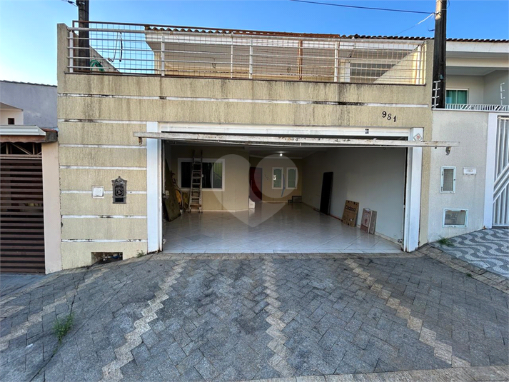 Foto REO1112280