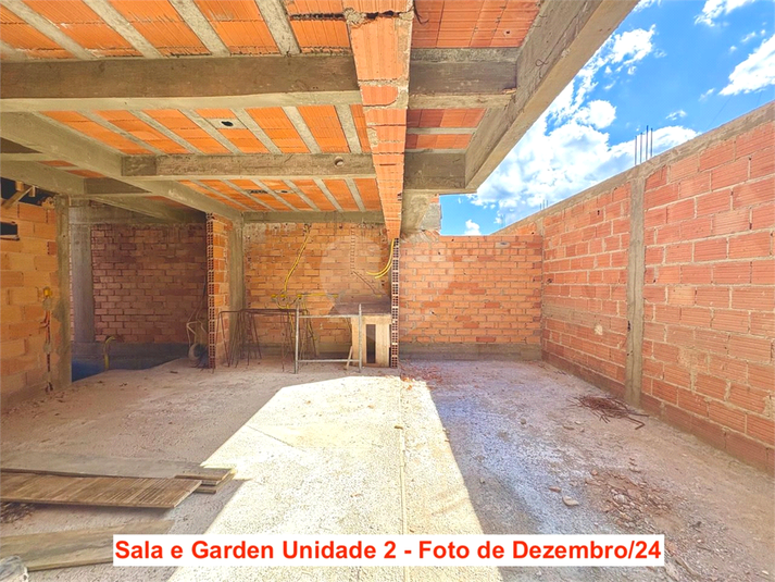 Foto REO1112297