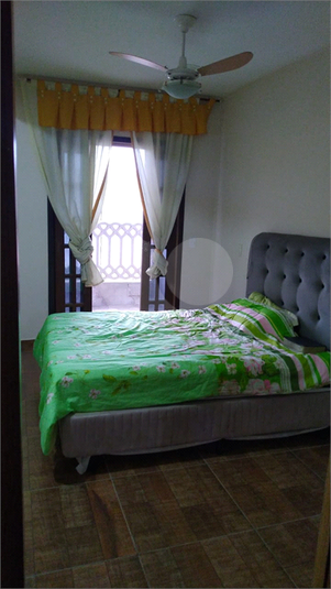 Foto REO1112301