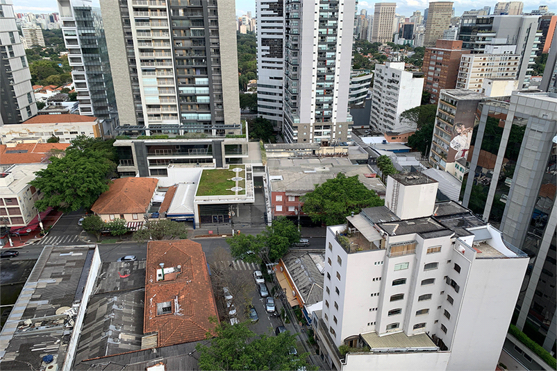 Foto REO1112305