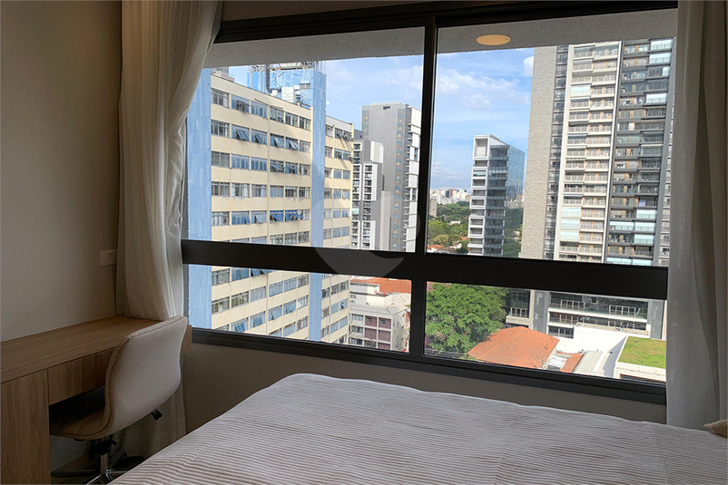 Foto REO1112305