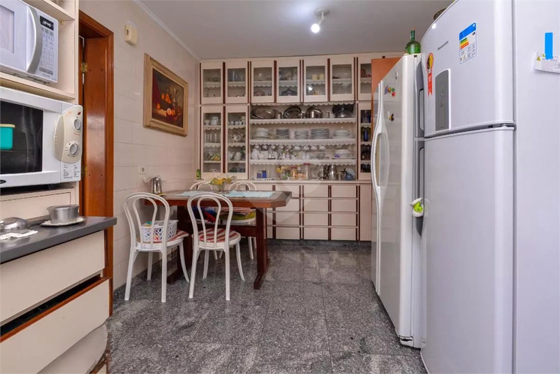 Foto REO1112308