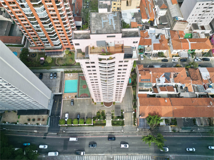 Foto REO1112326